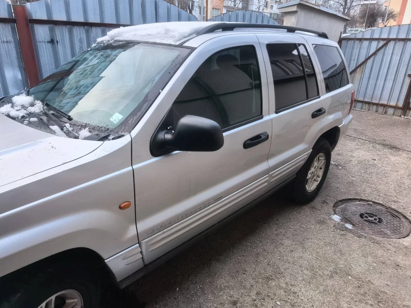 Jeep Grand cherokee, снимка 4 - Автомобили и джипове - 52958324