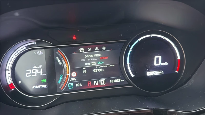 Kia Niro 65KWh DYNAMIC LINE PLUS/KIA CONNECT/2021/VESS/JBL, снимка 12 - Автомобили и джипове - 53156426