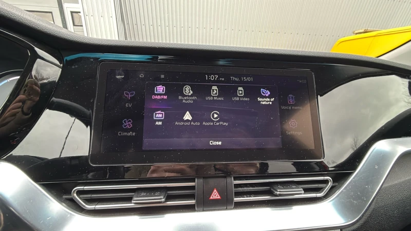 Kia Niro 65KWh DYNAMIC LINE PLUS/KIA CONNECT/2021/VESS/JBL, снимка 11 - Автомобили и джипове - 53156426