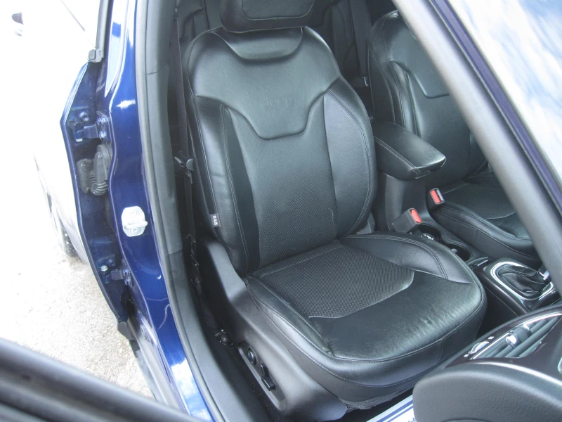 Jeep Compass 4xe S-PHEV, Full, снимка 12 - Автомобили и джипове - 53354776