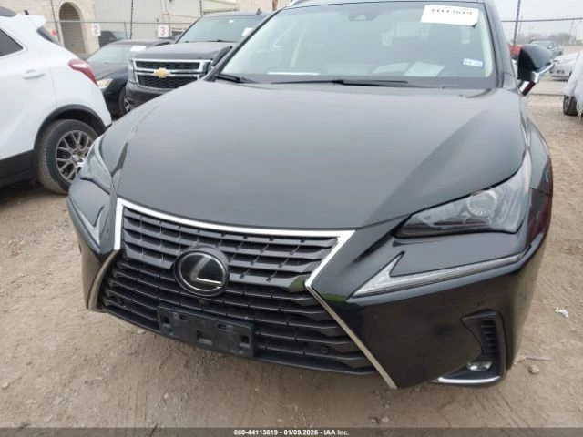 Lexus NX 300  - изображение 2