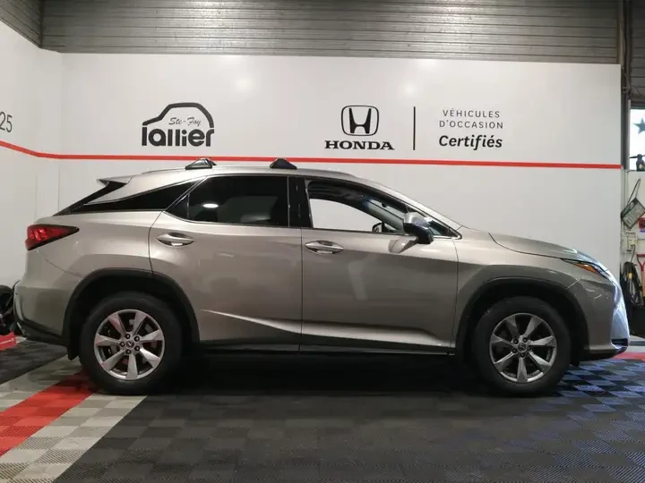 Lexus RX 350 AWD* Вентилация и подгрев * Цена до БГ, снимка 7 - Автомобили и джипове - 55665037