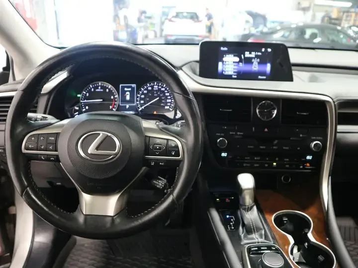 Lexus RX 350 AWD* Вентилация и подгрев * Цена до БГ, снимка 8 - Автомобили и джипове - 55665037