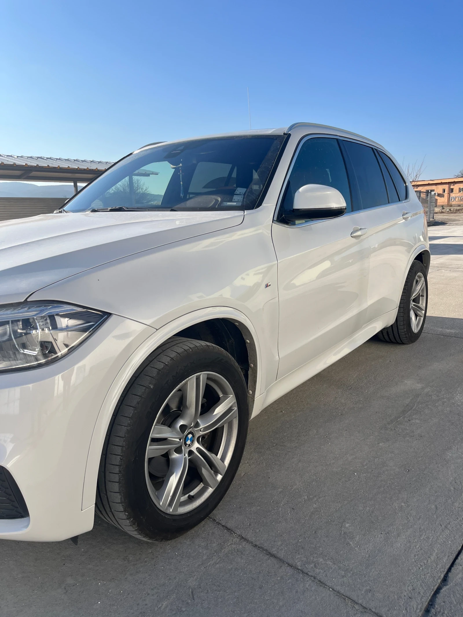 BMW X5 3.0 - изображение 2