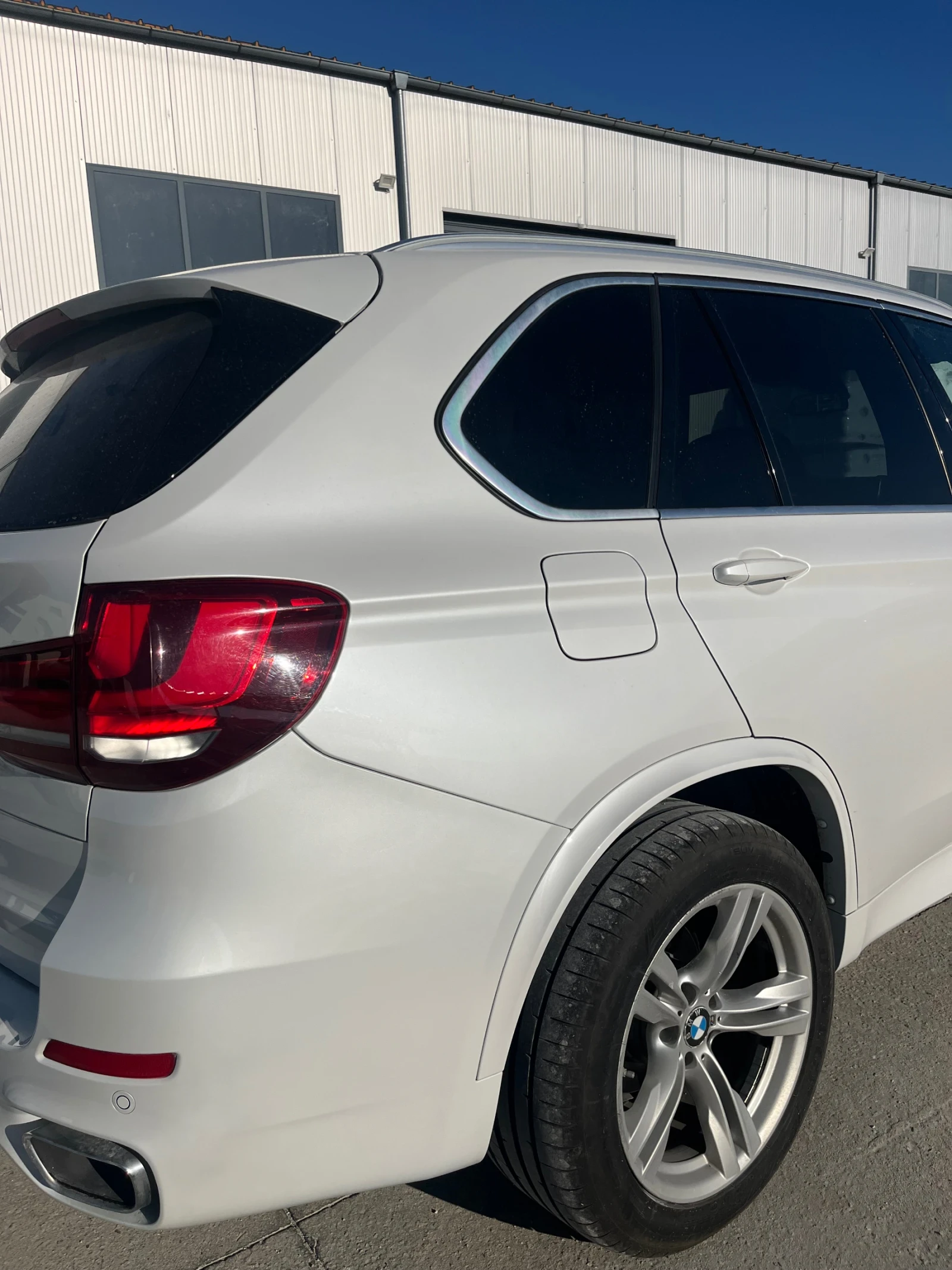 BMW X5 3.0 - изображение 5