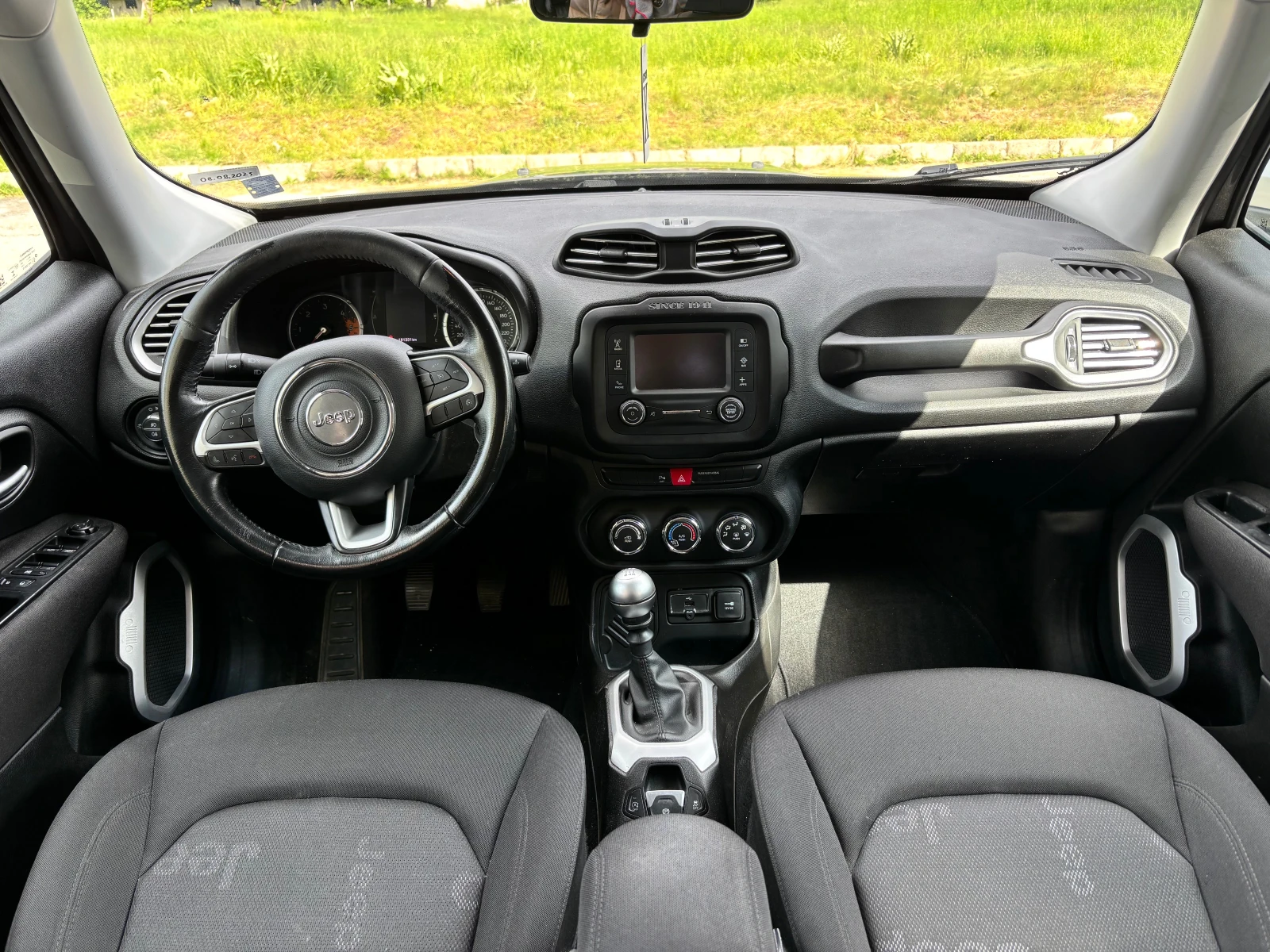 Jeep Renegade  - изображение 7