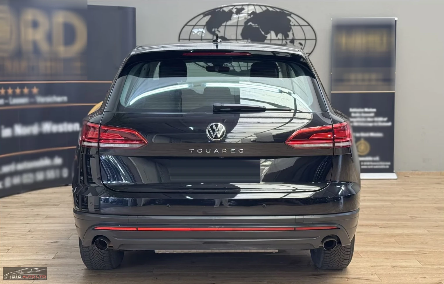VW Touareg 4X4/231HP/CAM/LED/AMBI/KLESS/CARPLAY/645v - изображение 9