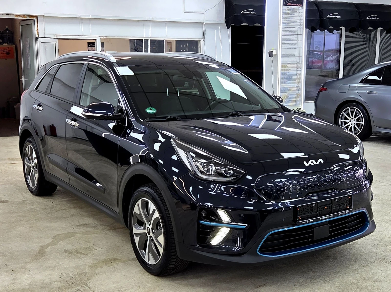 Kia Niro 64kWh/2022 Face lift/24 хил КМ - изображение 2