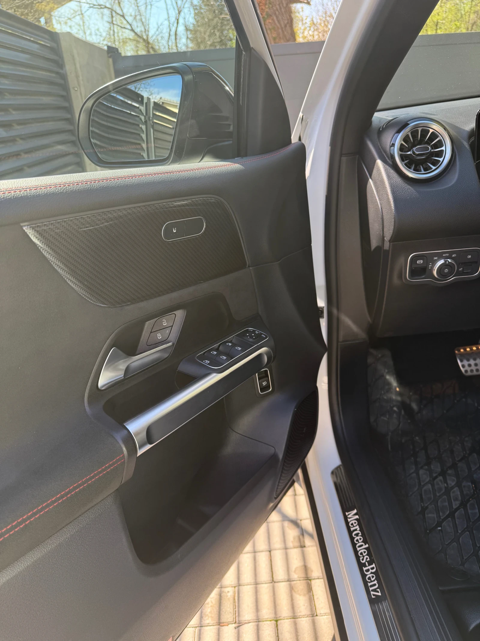 Mercedes-Benz GLB 200D 4Matic 6+ 1 - изображение 9