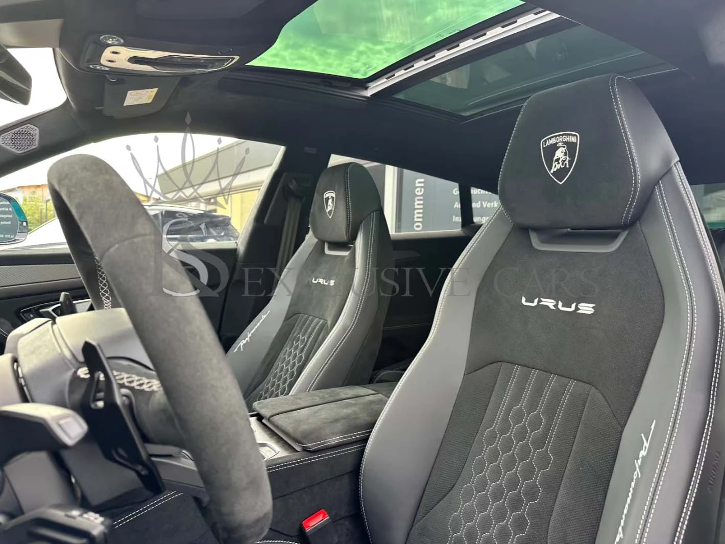 Lamborghini Urus PERFORMANTE* CARBON* B&O* PANO* HUD*  - изображение 9