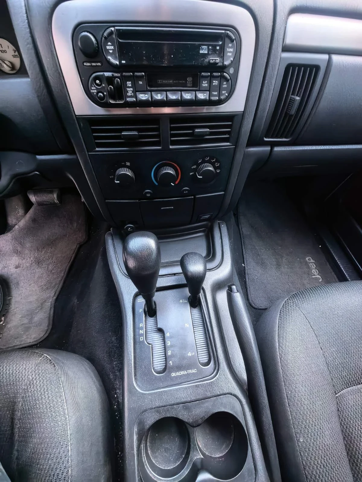 Jeep Grand cherokee  - изображение 8