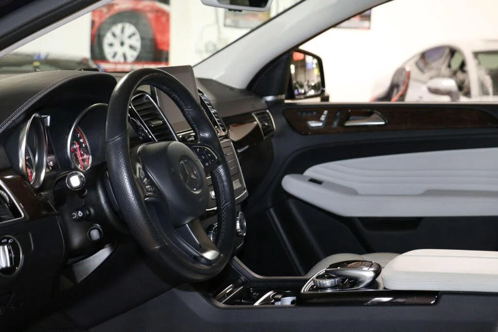 Mercedes-Benz GLE 43 AMG COUPE* ПАМЕТ* 4 ПОДГРЕВА* 360 КАМЕРА* ПАНОРАМА - изображение 9