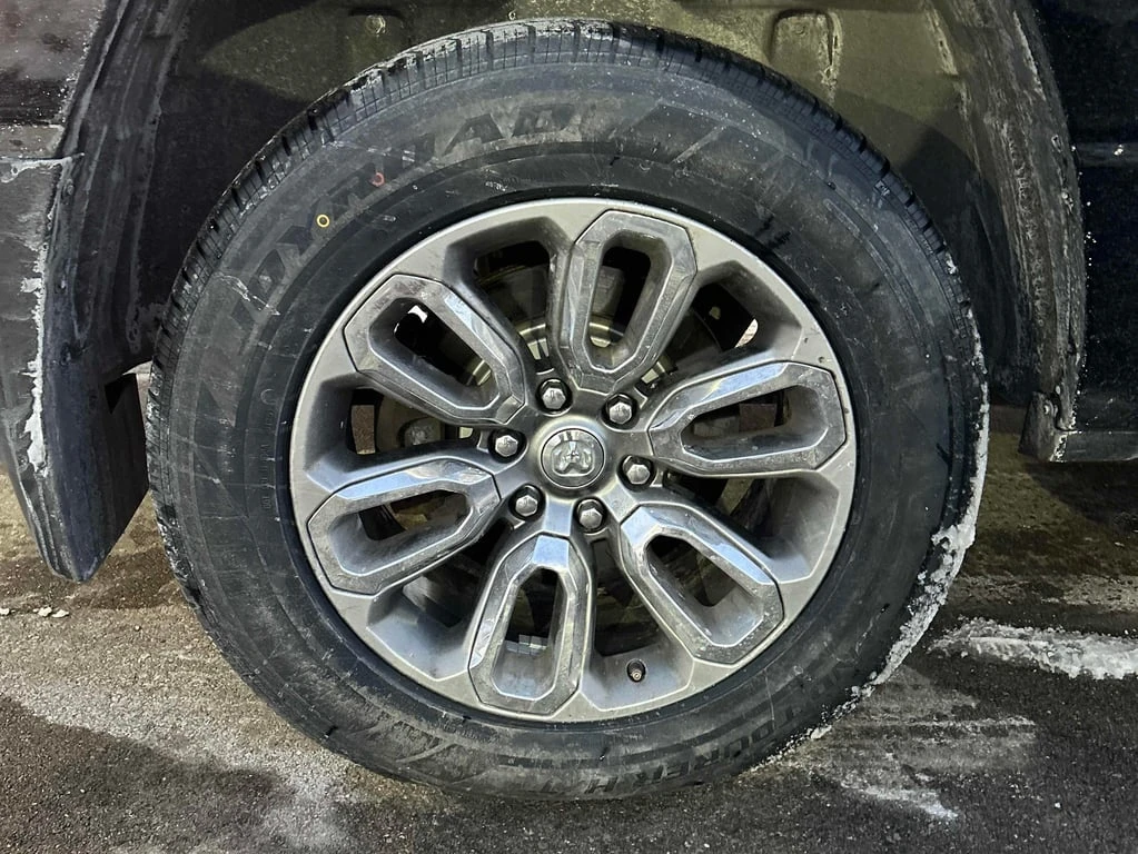 Dodge RAM 1500 2019 * Sport * ПАНОРАМА * ОТ ПРЕДСТАВИТЕЛСТВО - изображение 6