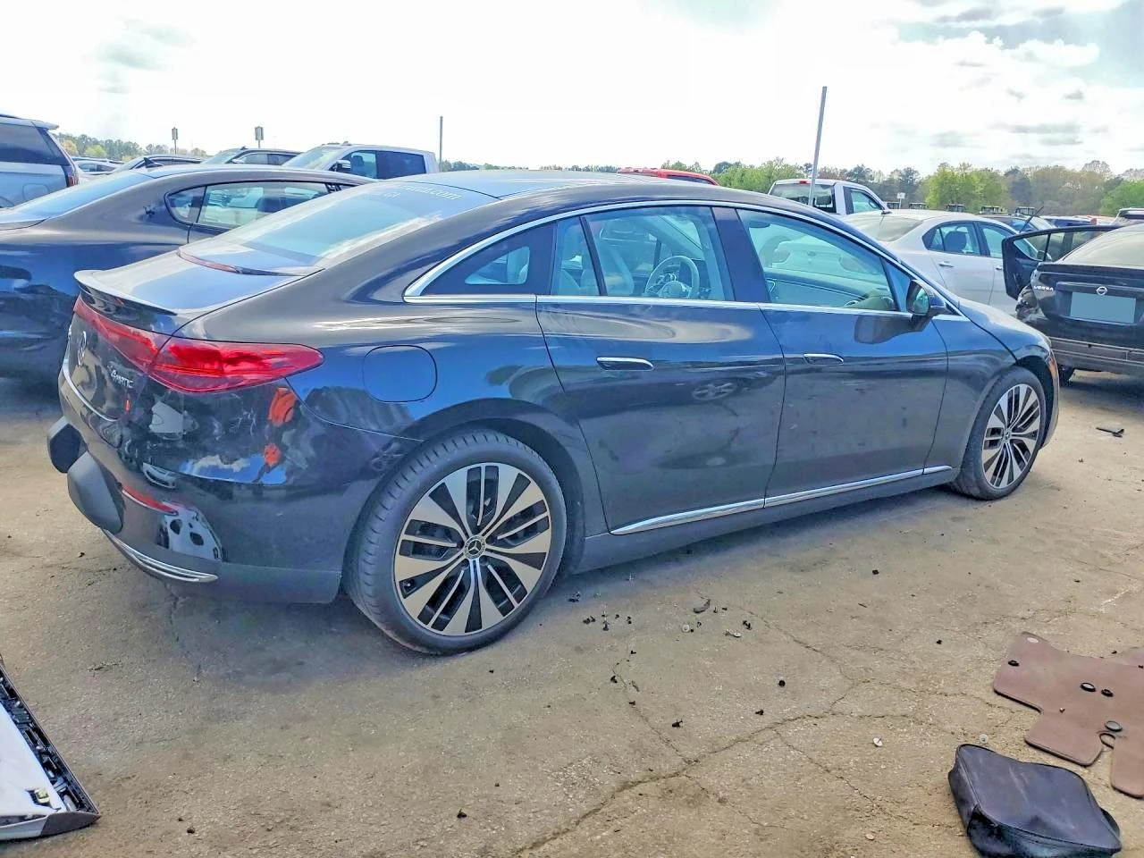 Mercedes-Benz EQE Sedan 350 4Matic, снимка 5 - Автомобили и джипове - 54144075