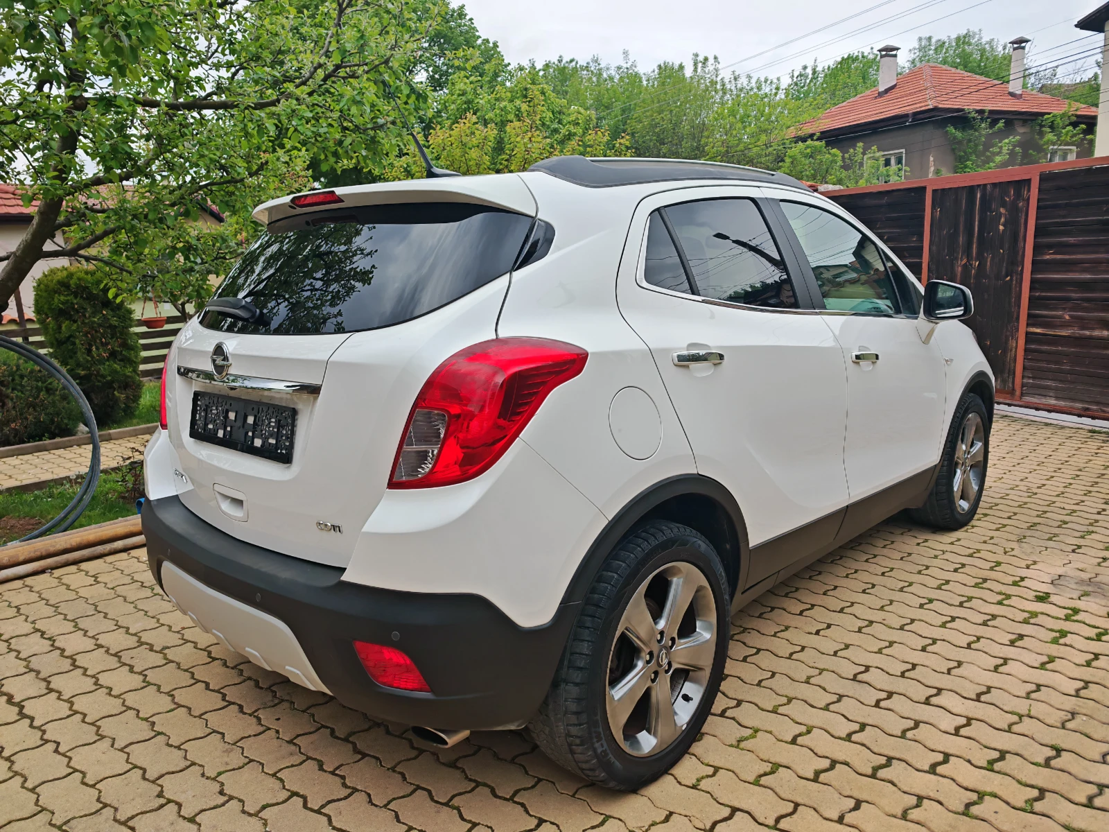Opel Mokka 1.7CDTI-АВТОМАТИК, КАМЕРА, НАВИГАЦИЯ, КОЖА, снимка 4 - Автомобили и джипове - 54483679