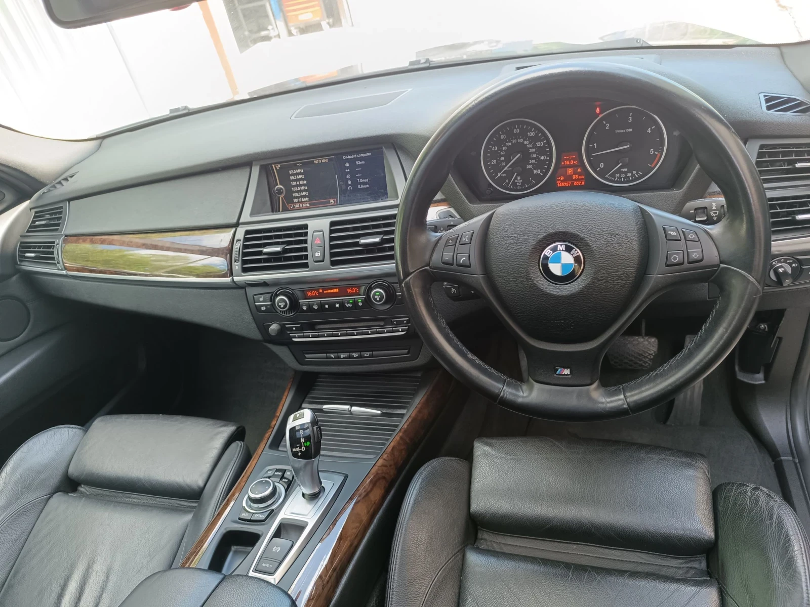 BMW X5 4.0 D M pack, Vacuum, Head up, Panorama , снимка 12 - Автомобили и джипове - 55280810