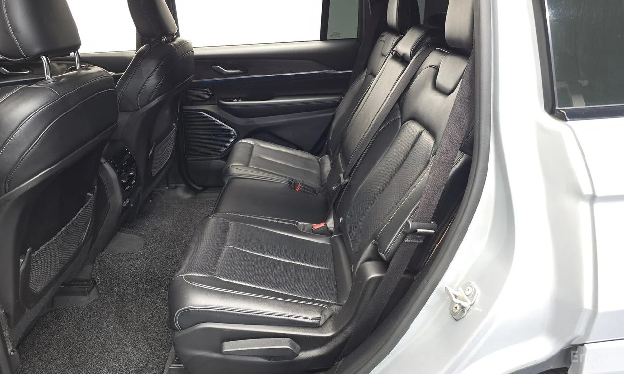 Jeep Grand cherokee 3.6* V6* OVERLAND* ОБДУХВАНЕ* ДИСТРОНИК* ХЕДЪП* 36, снимка 15 - Автомобили и джипове - 55492111