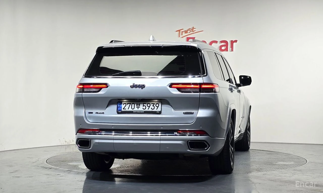 Jeep Grand cherokee 3.6* V6* OVERLAND* ОБДУХВАНЕ* ДИСТРОНИК* ХЕДЪП* 36, снимка 4 - Автомобили и джипове - 55492111