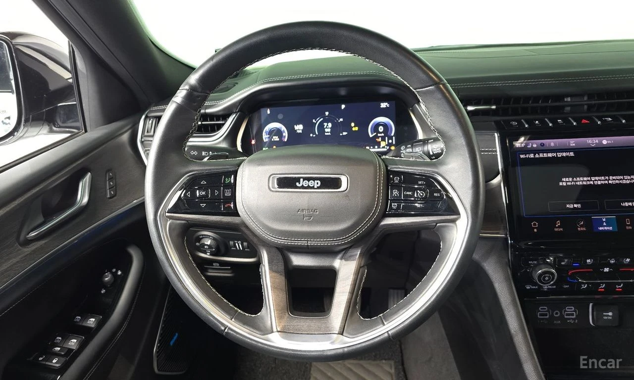 Jeep Grand cherokee 3.6* V6* OVERLAND* ОБДУХВАНЕ* ДИСТРОНИК* ХЕДЪП* 36, снимка 7 - Автомобили и джипове - 55492111