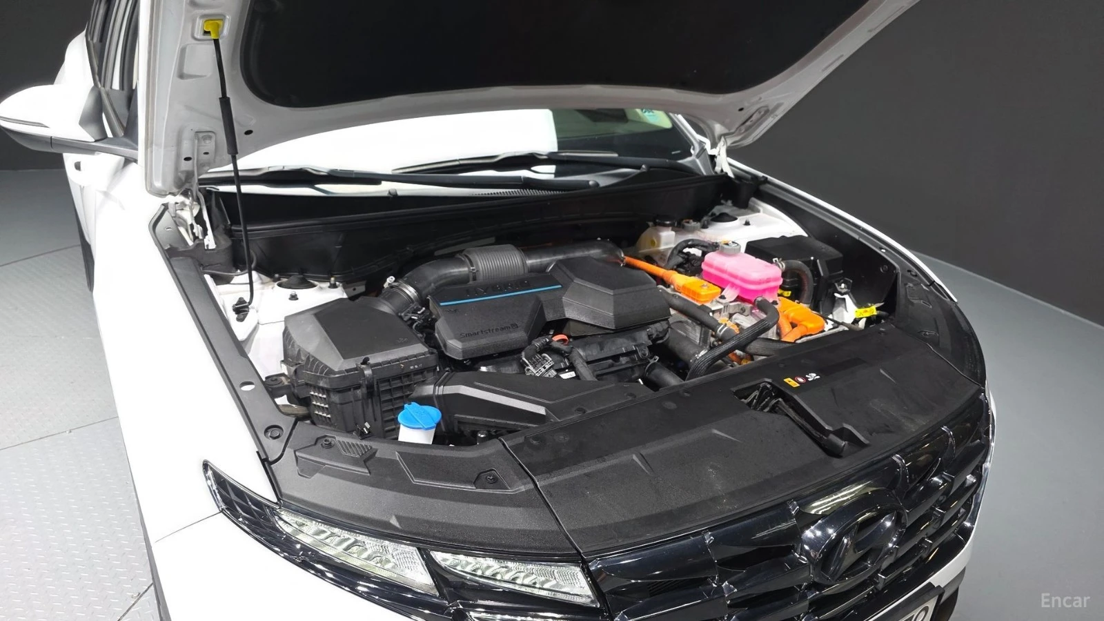 Hyundai Tucson HYBRID* LANE* DISTRO* ПОДГРЕВ* ОБДУХ, снимка 15 - Автомобили и джипове - 55492806