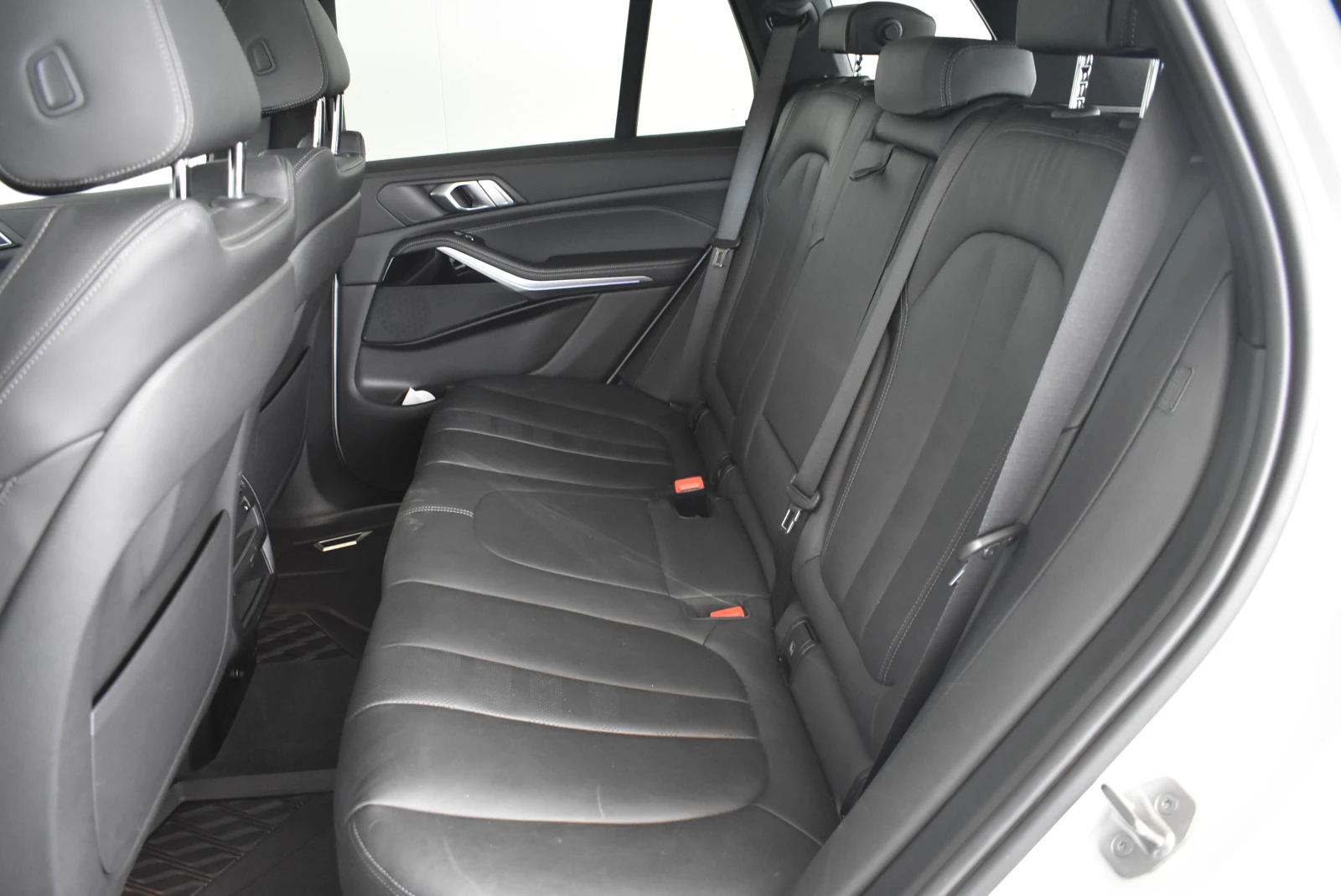 BMW X5 xDrive40i, снимка 10 - Автомобили и джипове - 56593191