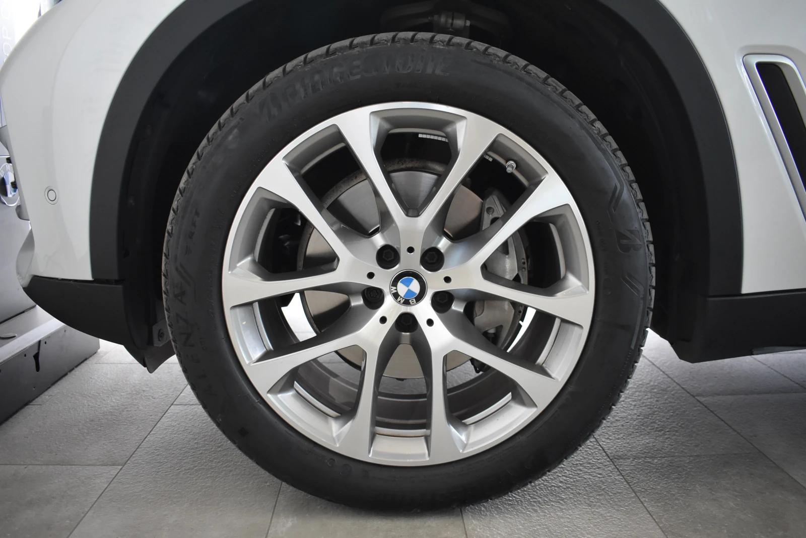 BMW X5 xDrive40i, снимка 7 - Автомобили и джипове - 56593191