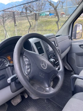 Mercedes-Benz Sprinter 519 3.5т - 190к.с. - 3.0D - Б категория, снимка 8