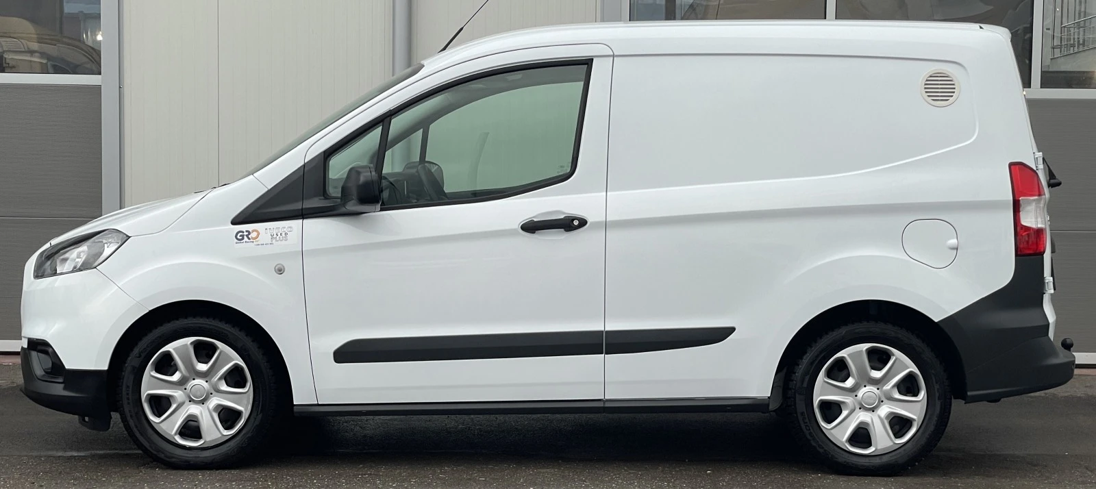 Ford Transit Courier  - изображение 2