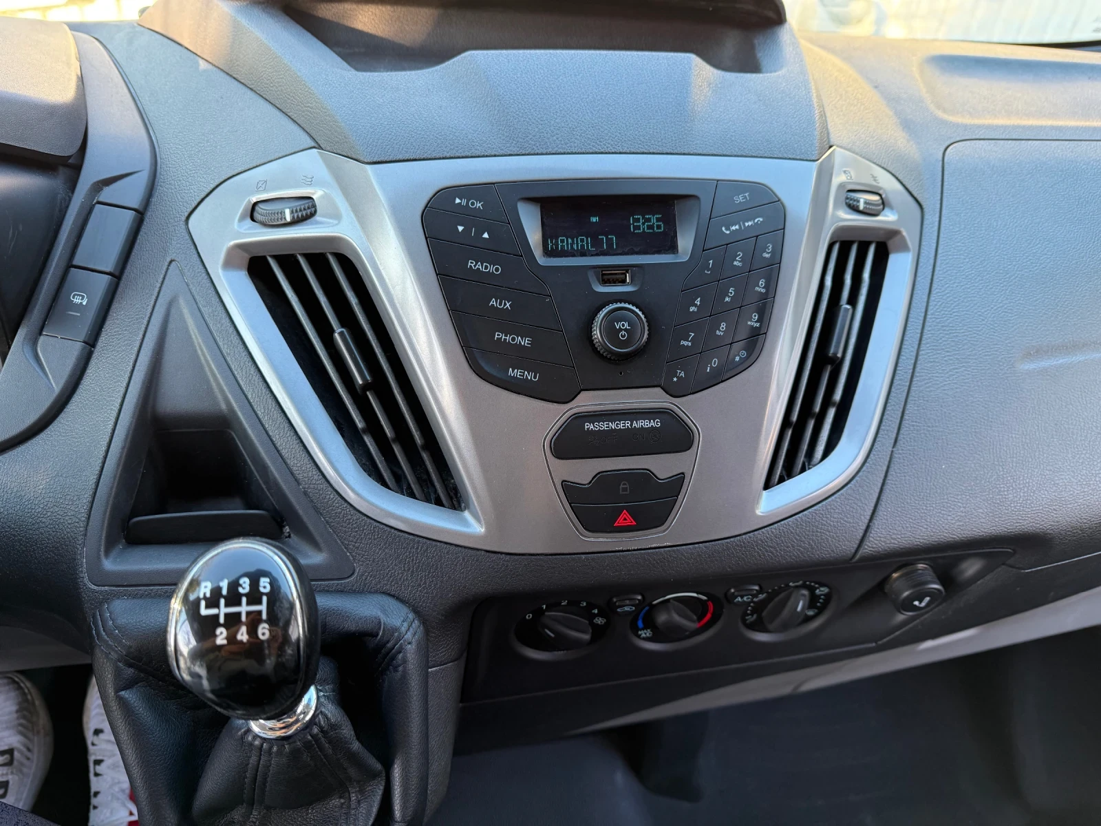 Ford Transit Custom 2.0TDCI* 6-местен* EURO6*  - изображение 7