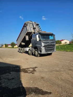 Обява за продажба на Volvo Fm самосвал за насипни товари/зърновоз ~83 880 лв. - изображение 1