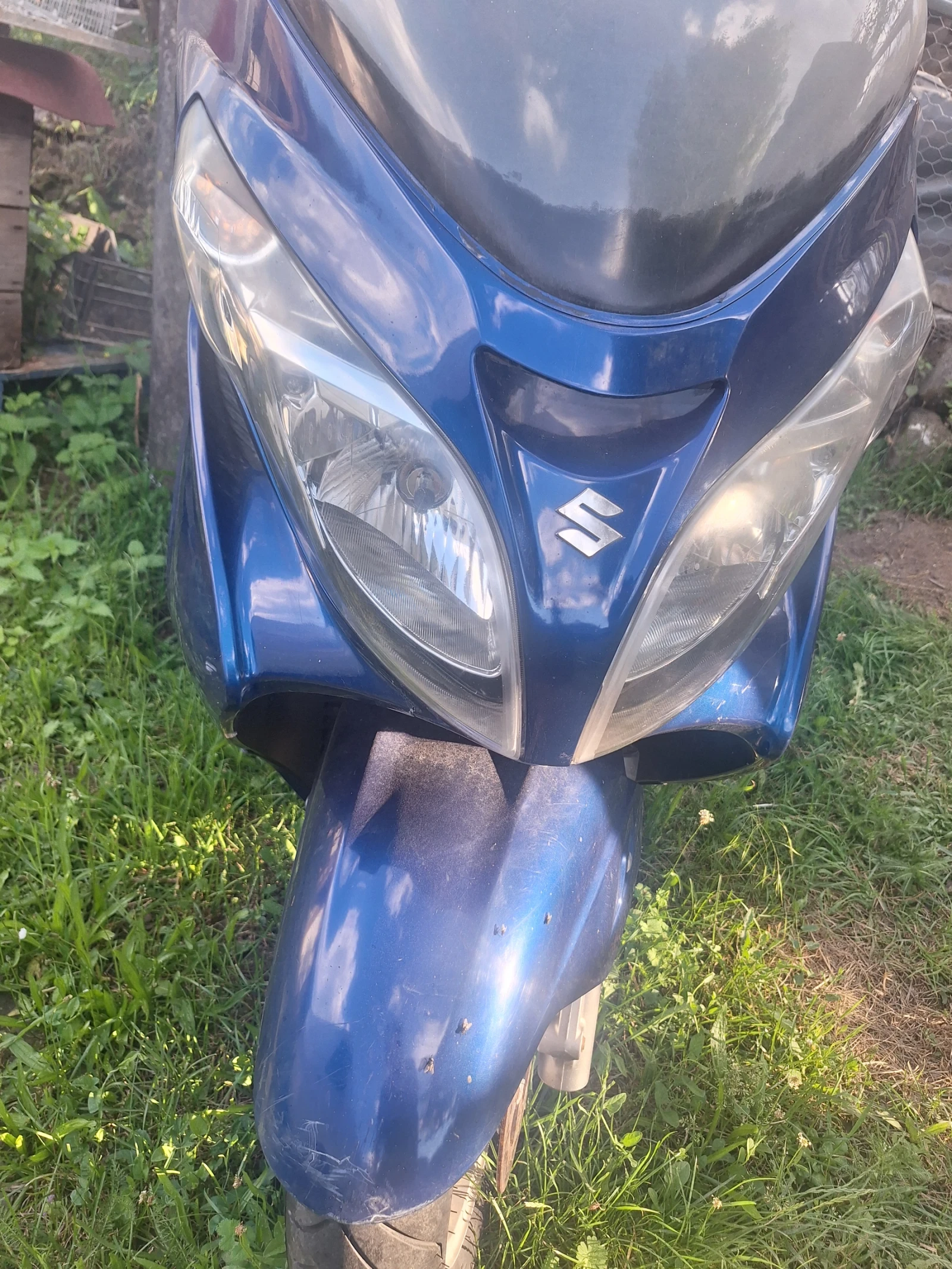 Suzuki Burgman 100000
