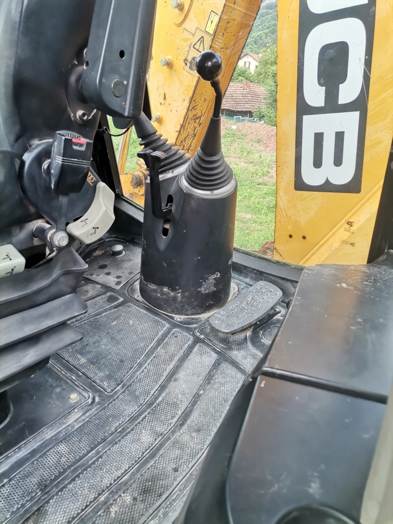 Багер JCB 3CX, снимка 9 - Индустриална техника - 51694679