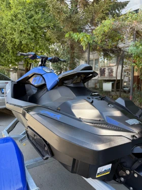Джет Bombardier Sea Doo Spark trixx, снимка 2