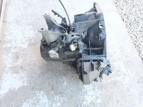 Скоростна кутия ситроен ц5 2.2хди ,пежо 607