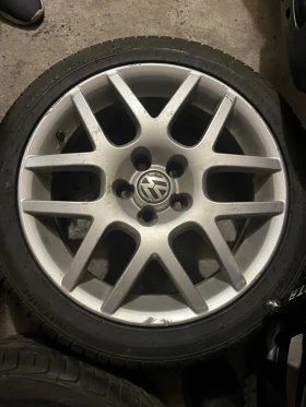 ����� �� �������� �� ���� � ������ 205/45R16
