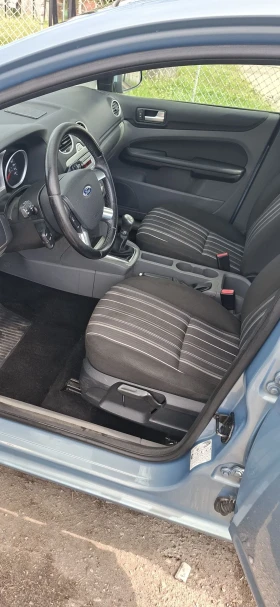 Ford Focus 1.6 TDCI 110к.с обслужен на 165000км, снимка 6
