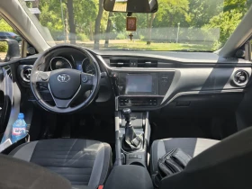 Toyota Auris, снимка 6