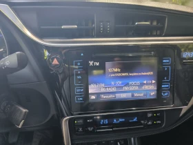 Toyota Auris, снимка 2