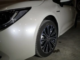 Toyota Corolla 1.8 hybrid Luxury version | Mobile.bg    13