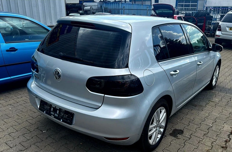 VW Golf 1.6 bifuel, снимка 4 - Автомобили и джипове - 47781057