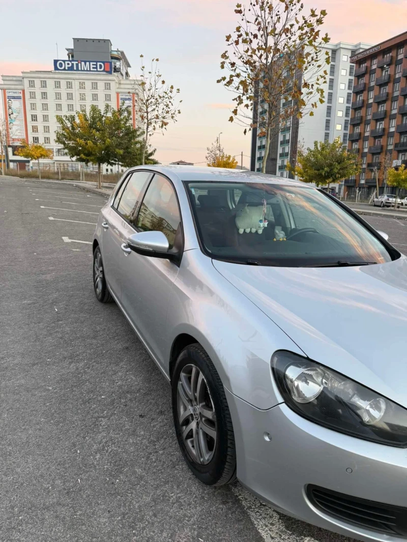 VW Golf, снимка 14 - Автомобили и джипове - 48669877