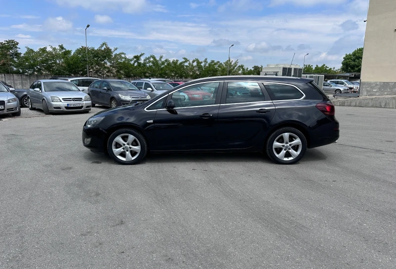Opel Astra 2.0CDTI - КЛИМАТРОНИК, снимка 8 - Автомобили и джипове - 50263992