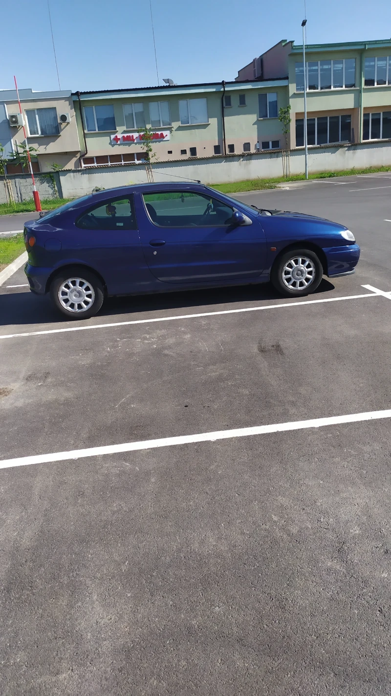 Renault Megane, снимка 6 - Автомобили и джипове - 52384442