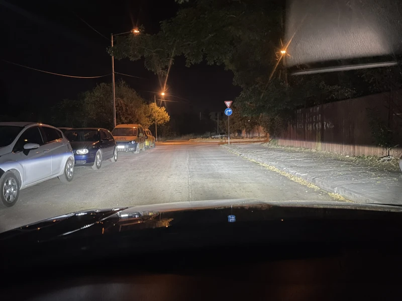 Honda Accord 2.2 i-Dtec, снимка 16 - Автомобили и джипове - 52264000