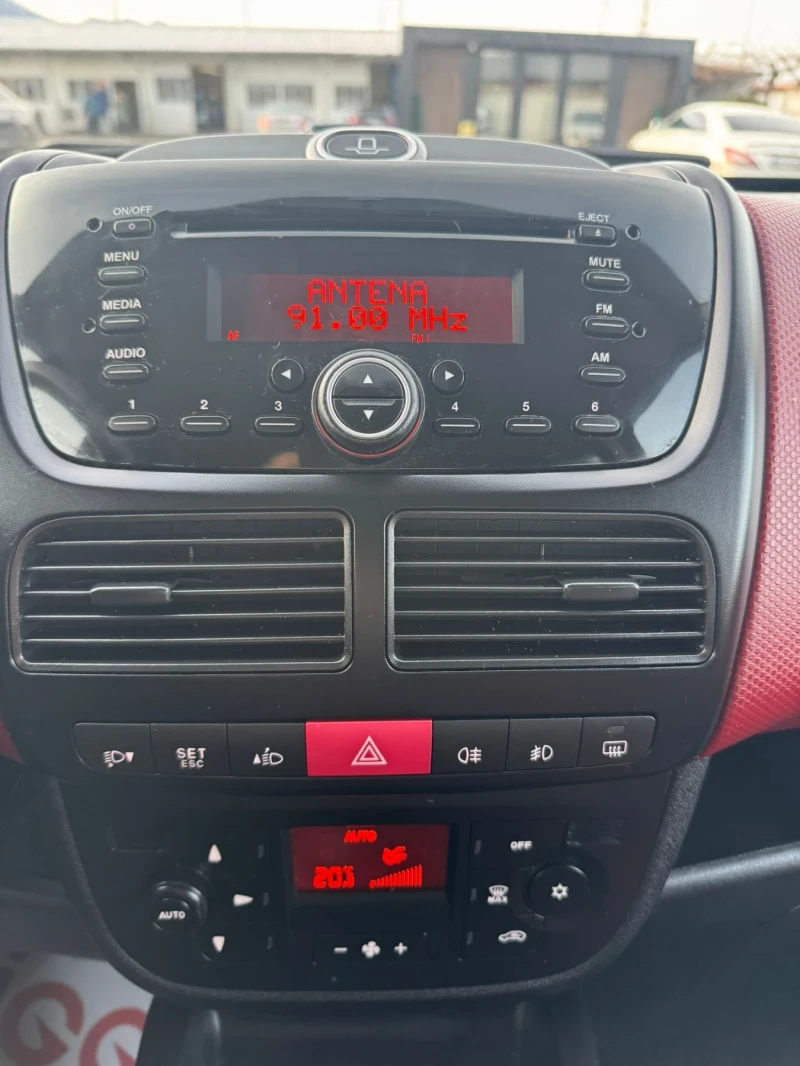 Fiat Doblo 1, 6 Mjt 7 местен , снимка 5 - Автомобили и джипове - 52401886