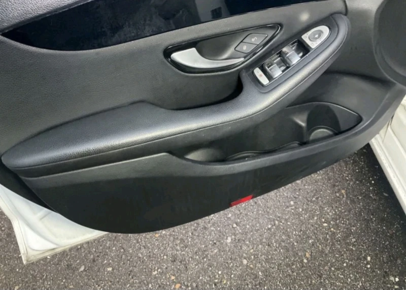 Mercedes-Benz C 180 CDI* РЪЧКА* КОМБИ* EURO6* , снимка 15 - Автомобили и джипове - 52727327