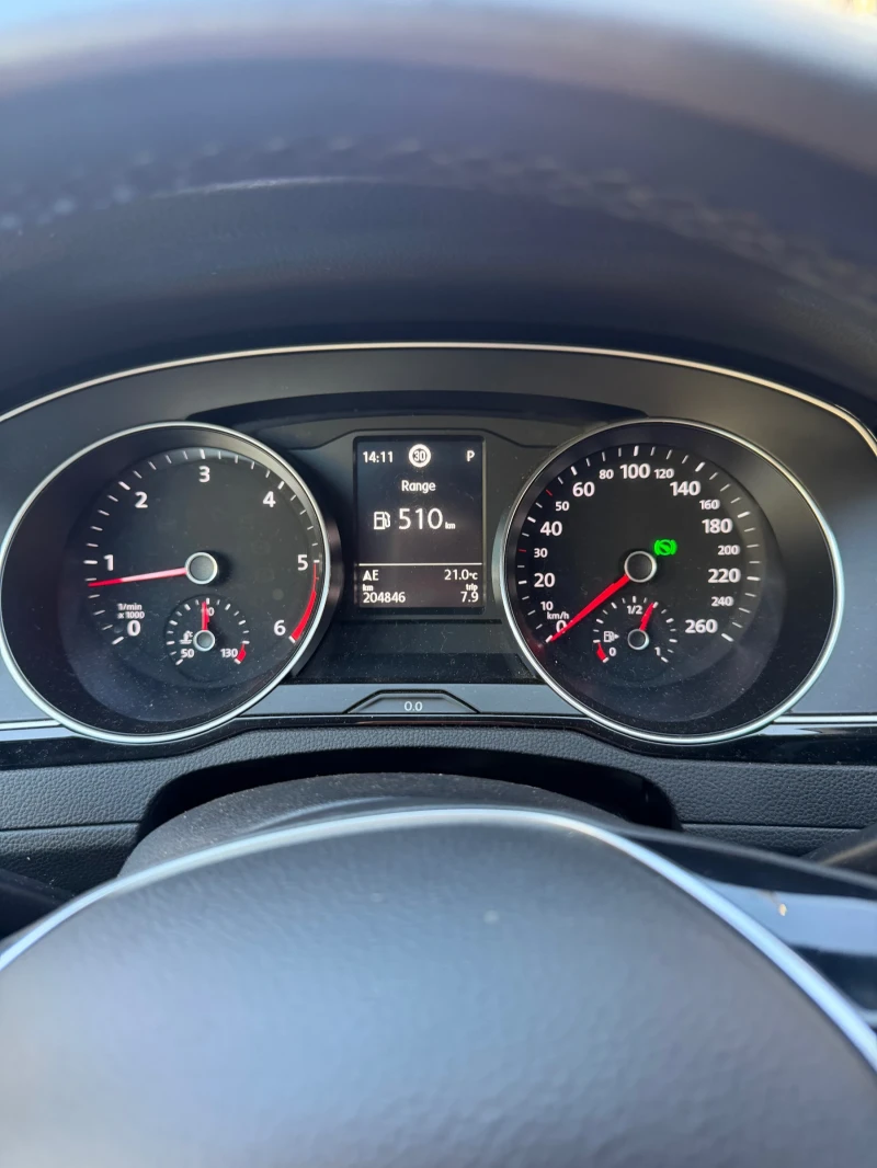 VW Passat  Full led kamera Distronic+ 190 конски сили МАСАЖ, снимка 10 - Автомобили и джипове - 52807861