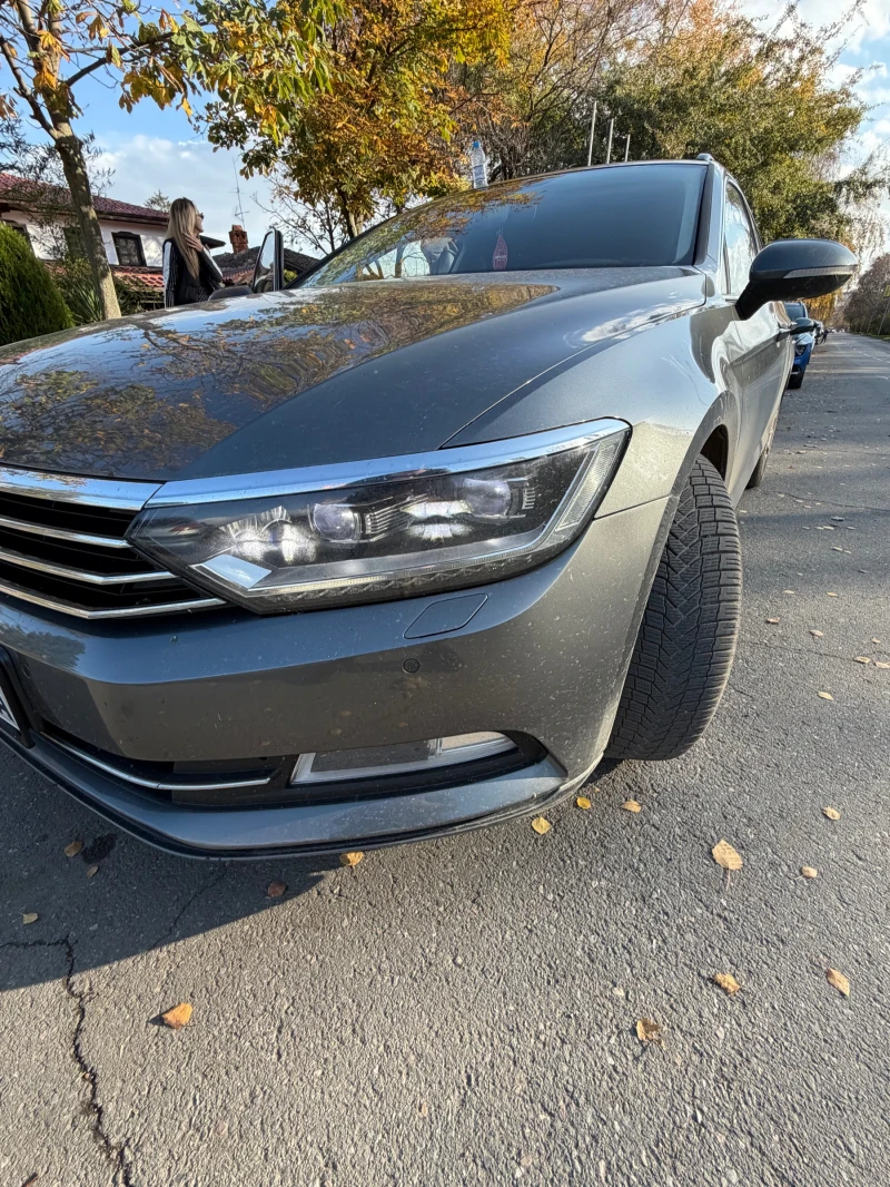 VW Passat  Full led kamera Distronic+ 190 конски сили МАСАЖ, снимка 5 - Автомобили и джипове - 52807861