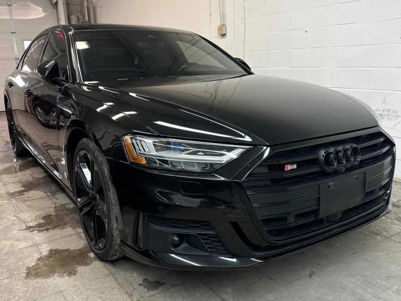Audi S8 4.0 TFSI QUATTRO * МАСАЖИ* ДИСТРОНИК* ОБДУХВАНЕ* 