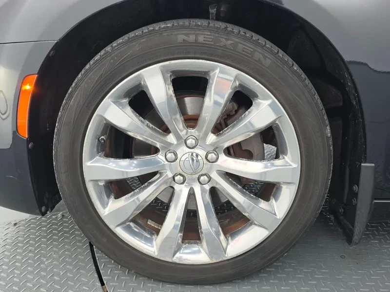Chrysler 300c 3.6 AWD - ���� 30% ����� | Mobile.bg � ����������� 5